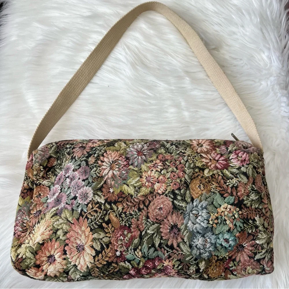 Vintage Cottagecore Grannycore Floral Tapestry Shoulder Bag Pocketbook